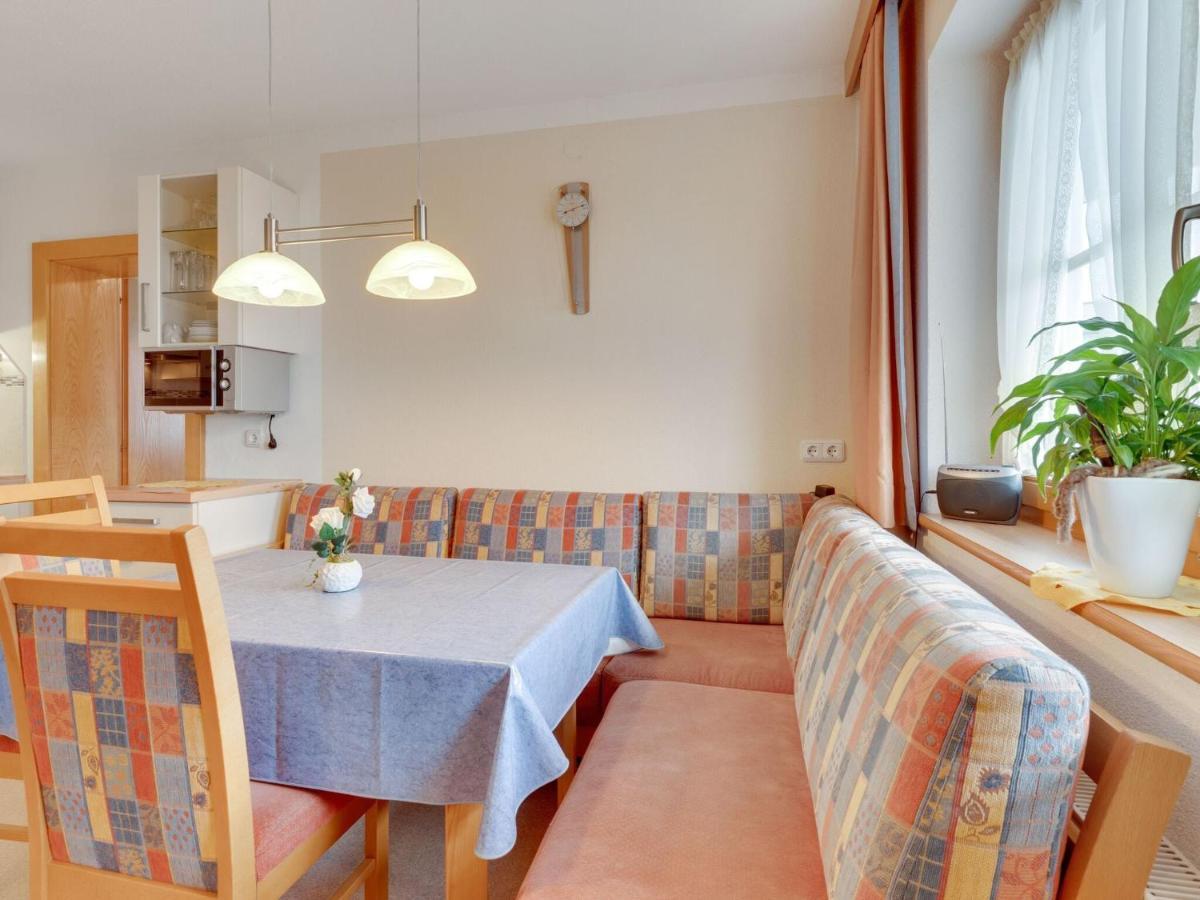 Quaint Apartment In Hainzenberg Near Horbergbahn Exteriér fotografie